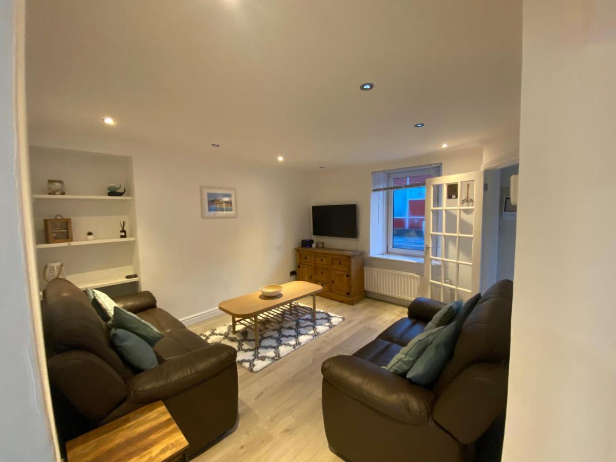 Sands Reach, Dog Friendly Tenby House ภายนอก รูปภาพ